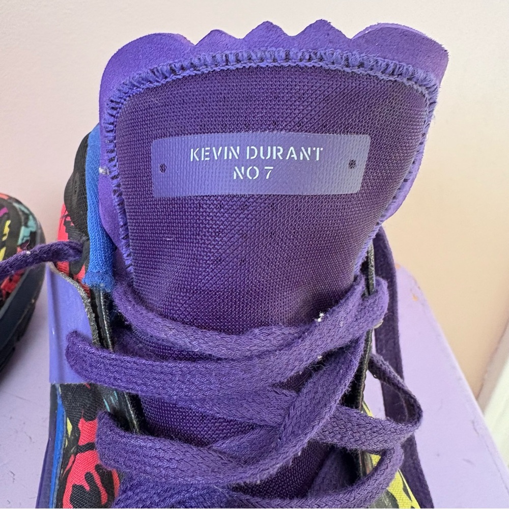 💚Nike Kevin Durant Multicolor Graphic Sneakers - Picture 6 of 7